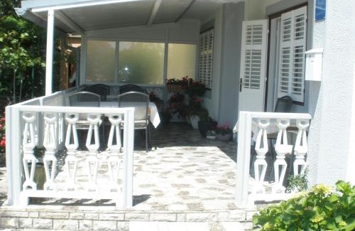 Palit House | Apartmani i sobe Mara