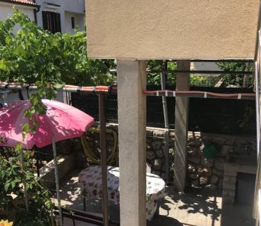 Cres Apartment | Apartmani Luiza