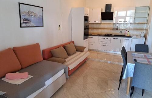 Bili brig Apartment | Apartmani R&B Radalj