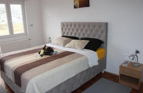 Teslic House | Apartmani Ramonda