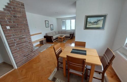 Bajina Basta Apartment | Apartmani Tarsko Jezero Nova Vezanja