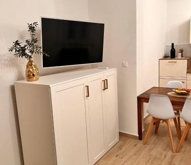 Starigrad Apartment | Apartmani Tin