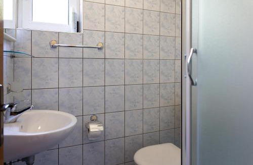 Gradac Apartment | Apartmani Tona