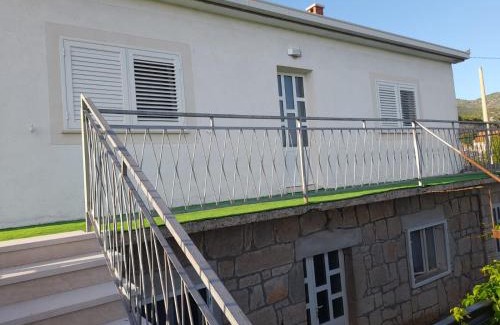 Zavala Apartment | Apartmani Vuletić