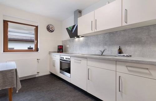 Bad Peterstal-Griesbach Apartment | Apartment '1' with Mountain View, Shared Garden and Wi-Fi