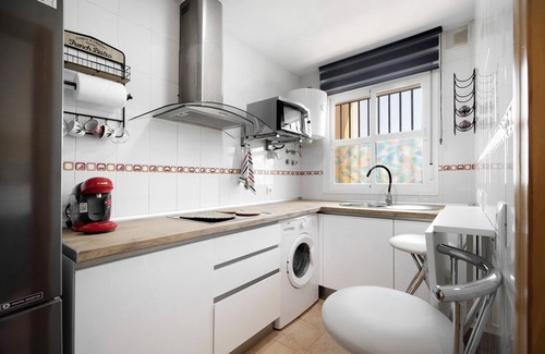 Chiclana de la Frontera Apartment | Apartment 'Bahía D'Or Plaza' with Air Conditioning