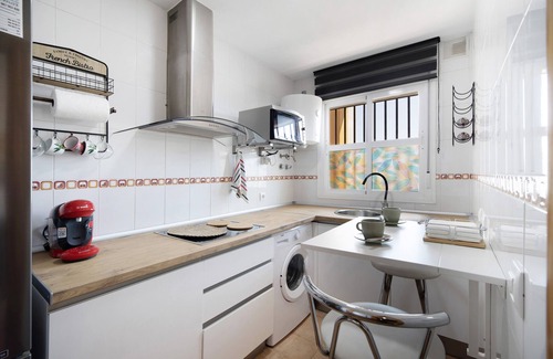 Chiclana de la Frontera Apartment | Apartment 'Bahía D'Or Plaza' with Air Conditioning
