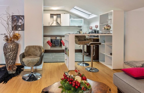 Radolfzell am Bodensee Apartment | Apartment 'Radolfzell Bodensee' with Mountain View, Balcony and Wi-Fi