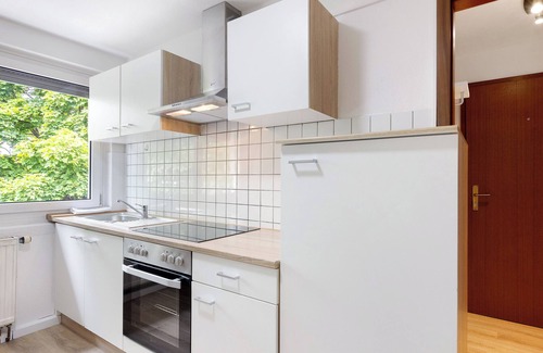 Radolfzell am Bodensee Apartment | Apartment 'Luna' with Balcony and Wi-Fi