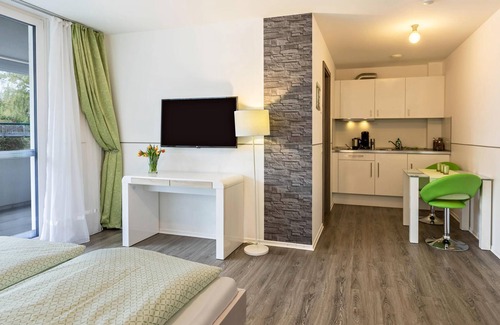 Rielasingen-Worblingen Apartment | Apartment 4 in Apartment House “Aach Apart” near Lake Constance with Wi-Fi