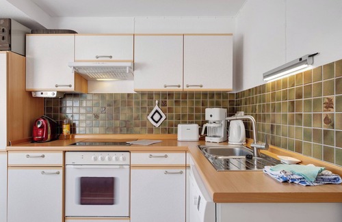 Triberg im Schwarzwald Apartment | Apartment 'Reinhardt' with Private Terrace and Wi-Fi