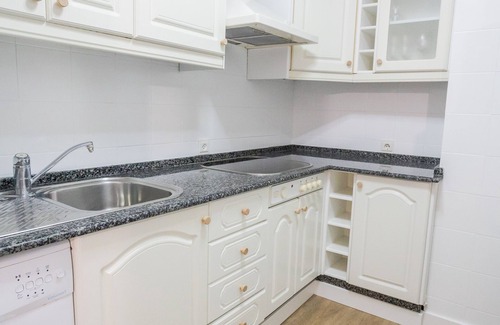 El Puerto de Santa Maria Apartment | Apartment in Private Urbanization with Pool, 10 min. walking from the beach