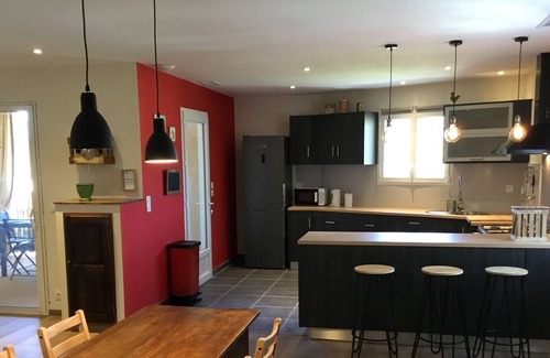 Moustiers-Sainte-Marie Apartment | Apartment "Lou jas de sylvain" with jacuzzi and private parking.