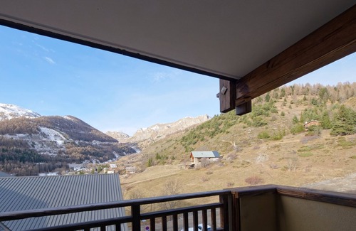 Saint-Etienne-de-Tinee Apartment | Apartment mont d'Auron
