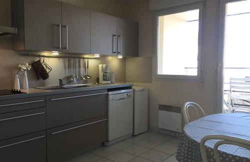 Saint-Pierre-des-Corps Apartment | Apartment T4 any comfort with terraces and parking 5 minutes walk from the station