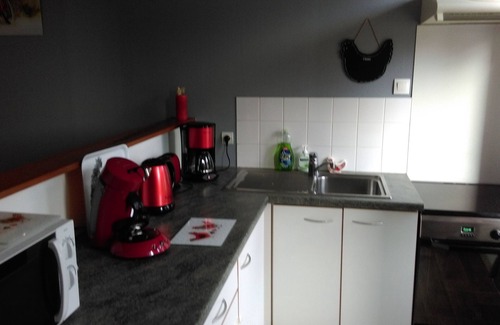 Saint-Valery-sur-Somme Apartment | Apartment with parking in the medieval city, 100 m from the quay, shops.