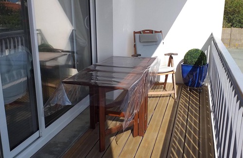 Saint-Gilles-Croix-de-Vie Apartment | Apartment - 2 bedrooms - 4 people - 700 m from the beach - quiet residence