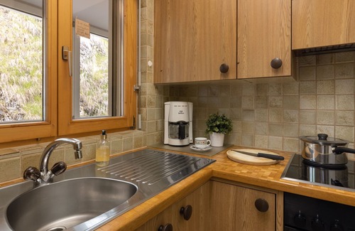 Davos-Platz Apartment | Apartmen Nölly by Interhome