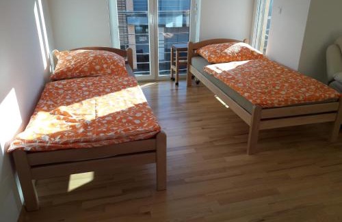 Miklavz na Dravskem Polju Apartment | Apartments Akacijev Izvir