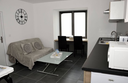 Lannion Apartment | Apartment 01 Déco