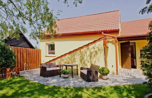 Korswandt Apartment | Apartment 03 - rustic touch - holiday home Korswandt