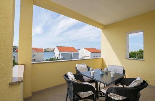 Novalja Apartment | Apartment ∙ 1 bedroom ∙ 4 guests