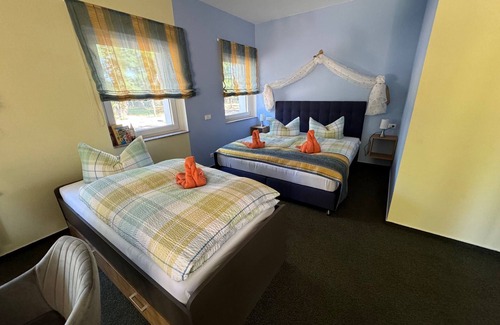 Forst Bed & Breakfast | Apartment 1 - Bed & Breakfast am Waldgürtel