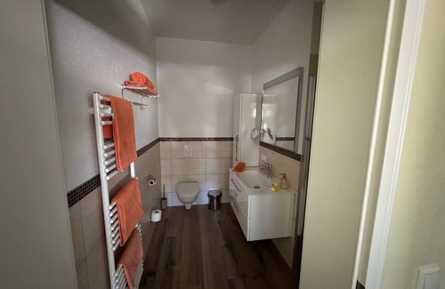 Forst Bed & Breakfast | Apartment 1 - Bed & Breakfast am Waldgürtel