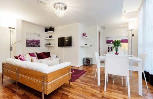 St Luke's Apartment | Apartment ∙ 1 bedroom ∙ 3 guests