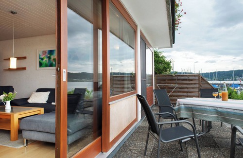 Bodman-Ludwigshafen Apartment | Apartment '1, 70qm' with Private Terrace, Shared Garden and Wi-Fi
