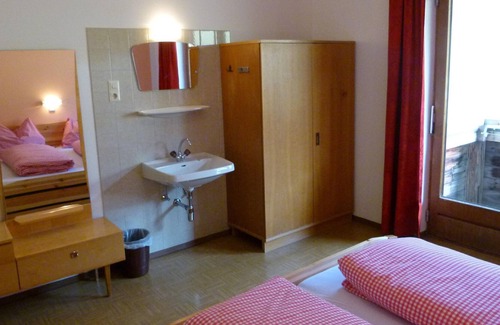 Muhlthal Apartment | Apartment 1 - House Roggenboden