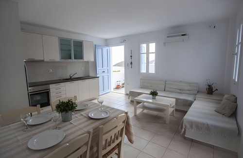 Livadi Apartment | Apartment '1' in Serifos