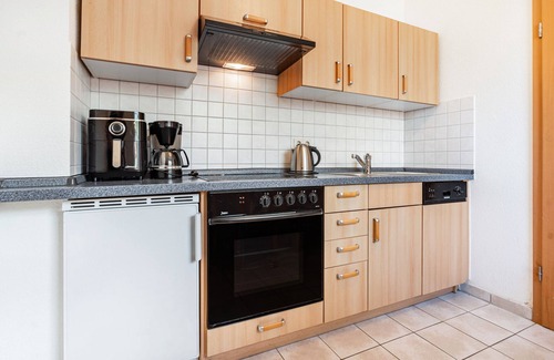 Gross Zicker Apartment | Apartment '1' with Private Terrace, Shared Garden and Wi-Fi