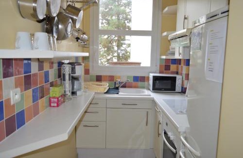 Neuilly-sur-Seine Apartment | Apartment 10 mn from Champs-Élysées PARIS