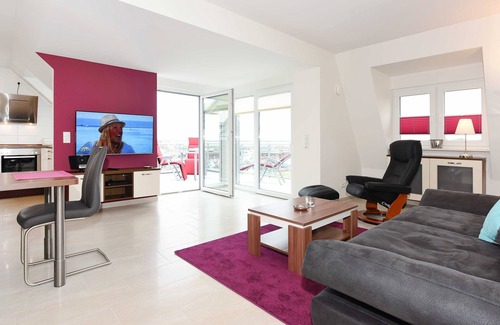 Bensersiel Apartment | Apartment 12 - Meckis Panoramic suites in the residence Waterkant