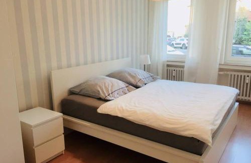 Heerdt Apartment | Apartment 120 qm -3 Schlafzimmer-2 Bäder- für 7 Gäste