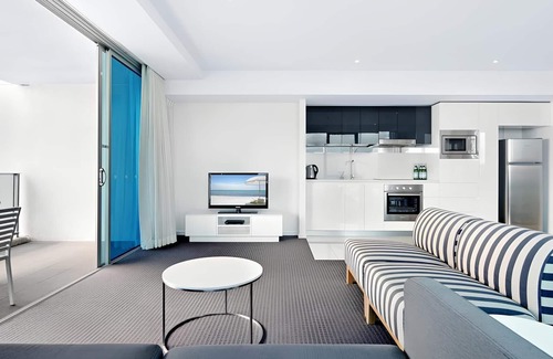 Surfers Paradise Apartment | Apartment 12301 - Level 23 2 bedroom H Residence LARGE SMART TV's