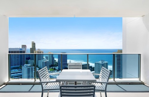 Surfers Paradise Apartment | Apartment 12301 - Level 23 2 bedroom H Residence LARGE SMART TV's