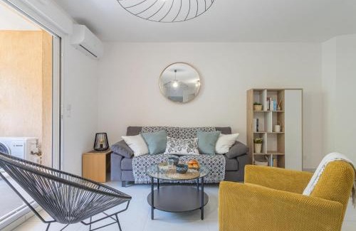 Cavaliere Apartment | Apartment 151 Bay Street-2 by Interhome