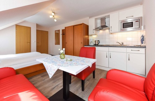 Werdum Apartment | Apartment 18 - Castle Restaurant