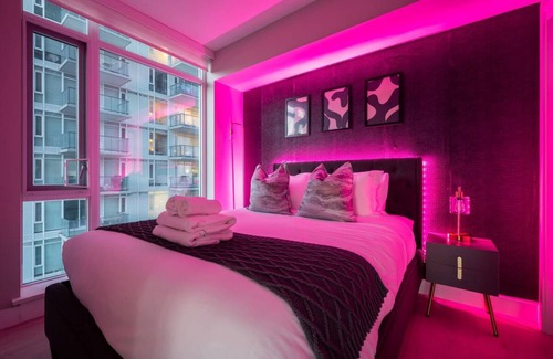Victoria Park Apartment | Apartment ∙ 2 bedrooms ∙ 6 guests