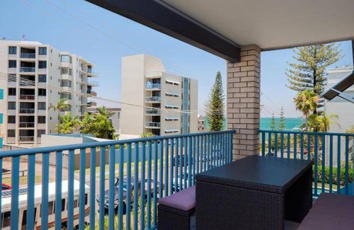 Kings Beach Apartment | Apartment ∙ 2 bedrooms ∙ 4 guests