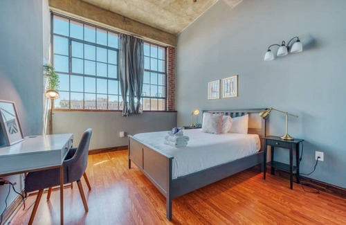 West Poplar Apartment | Apartment ∙ 2 bedrooms ∙ 4 guests