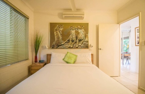 Larrakeyah Apartment | Apartment ∙ 2 bedrooms ∙ 4 guests