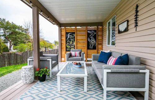 Colwood Apartment | Apartment ∙ 2 bedrooms ∙ 6 guests