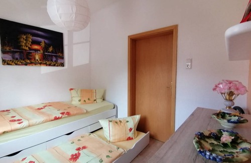 Bad Langensalza Apartment | Apartment ∙ 2 bedrooms ∙ 5 guests