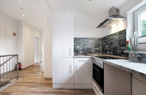Schwesing Apartment | Apartment '2 - Engelsburg' with Shared Garden and Wi-Fi