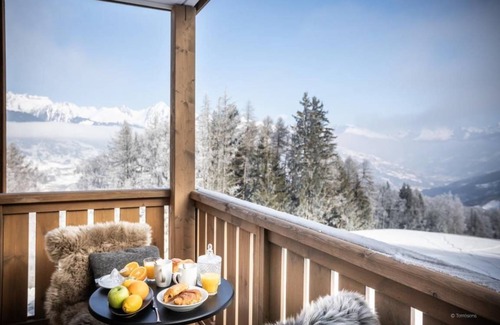 Montalbert Apartment | Apartment ∙ 2 guests