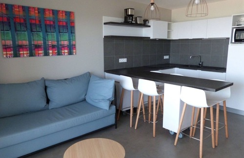 La Tranche-sur-Mer Apartment | Apartment 2-6 pers, 2 bdr, balcony, pool, beach access, parking