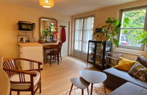 Sud Apartment | apartment 2 P 10 minutes walk from the historic center